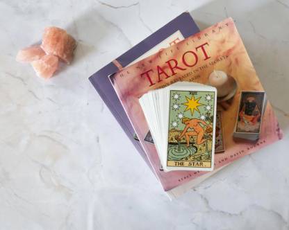 What Secrets Can Tarot Card Reading Services Reveal About Your Love Life?